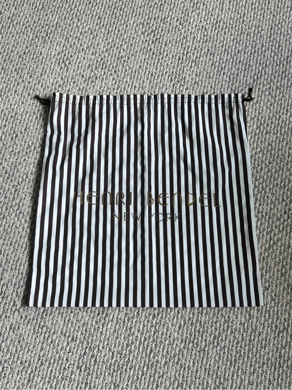 Henri Bendel New York Black White Stripe Drawstring Dust Bag Large Storage Pouch